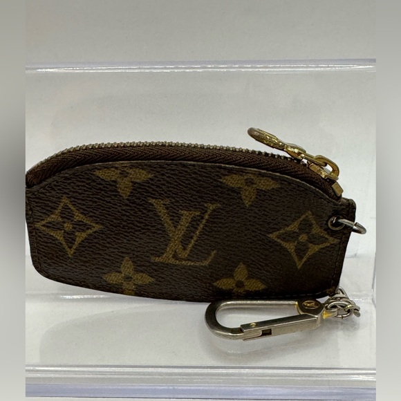Louis Vuitton Vintage Monogram Coin/Key Case - Picture 1 of 6